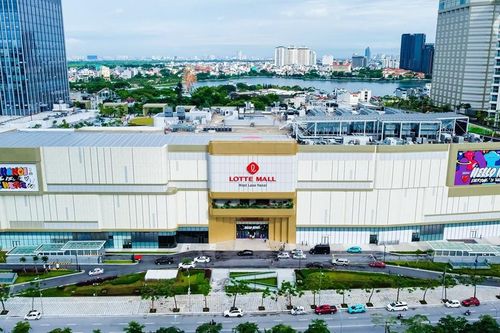 Sóng ngoại tràn vào thị trường bán lẻ Việt: Tây Hồ Tây hóa điểm nóng đầu tư