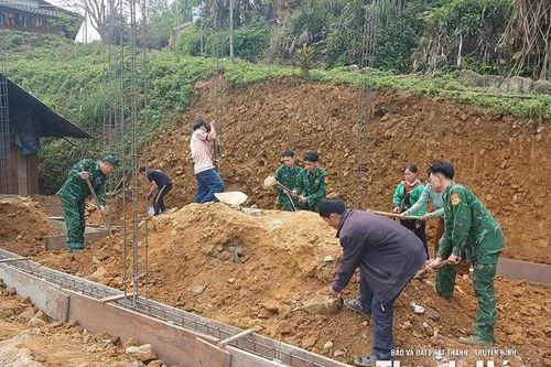 Tiếng nói từ bản làng (Bài 2): Ổn canh, an cư, yên biên giới