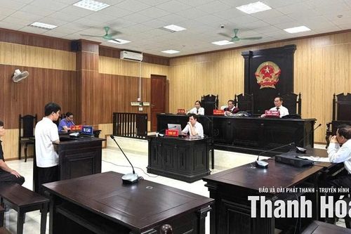 8 năm tù cho 2 đối tượng phạm tội 'Sản xuất, buôn bán hàng giả là thực phẩm'