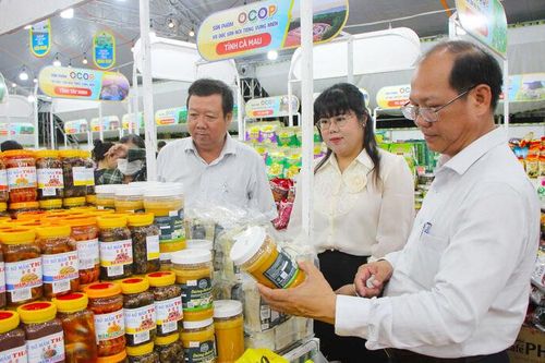 Đưa hàng Việt về cho người Việt