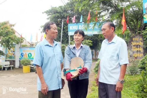 Làm đẹp cho đời