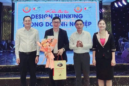 Tư duy thiết kế và đổi mới sáng tạo