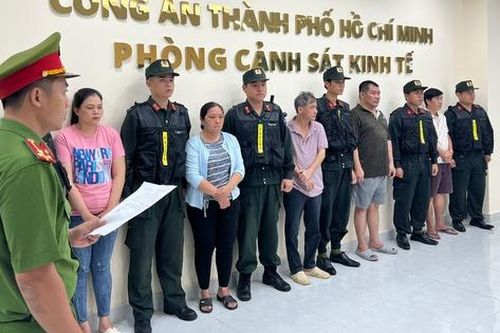 TP.HCM: Triệt phá đường dây buôn lậu hàng tỷ đồng núp bóng công ty nội thất