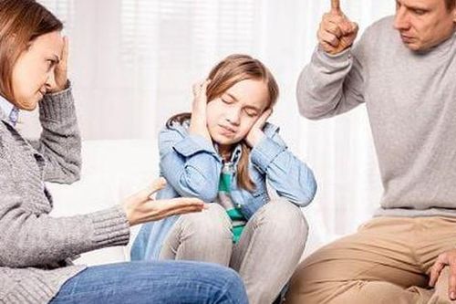 Khi cha mẹ và con cái 'quay lưng': Tất cả đều liên quan đến 'tài khoản' này - chỉ có 'rút' mà không có 'gửi'
