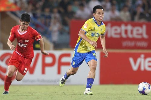 Bình luận viên Quang Huy: 'Các đội bắt đầu nóng máy'