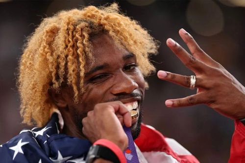 Noah Lyles lần thứ tư liên tiếp đăng quang cự ly 200m thế giới