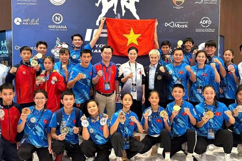 Muay Việt Nam giành 4 Huy chương Vàng tại Giải vô địch trẻ thế giới 2025
