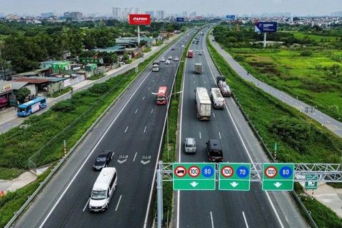 Đề nghị tiếp tục phân làn, phân luồng trên tám đoạn, tuyến cao tốc