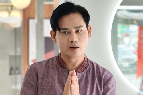MC Hồng Phúc nói về tin ly hôn