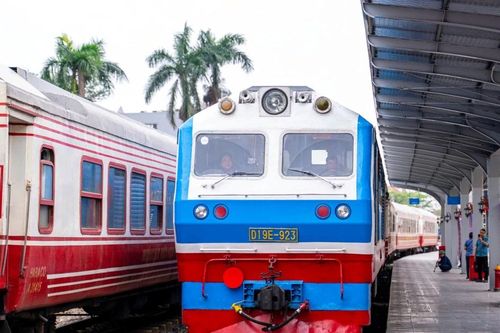 Hải Phòng tổ chức chuyến tàu giá rẻ cho cán bộ, người dân