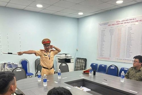 TPHCM: Công an xã sẽ tham gia điều tiết, xử lý vi phạm cùng CSGT