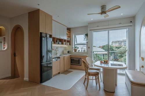 Gia đình Hà Nội chi 620 triệu 'lột xác' căn hộ gắn bó 15 năm trở nên xinh đẹp