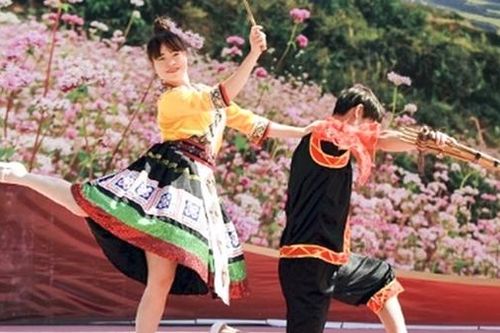 Bảo tồn và phát triển múa dân gian dân tộc: Muôn vàn gian khó