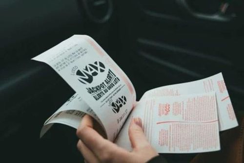 Trúng số độc đắc giàu nhanh nhưng vì sao nhiều người lại rơi vào bi kịch phá sản, tan cửa nát nhà?