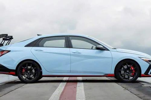 Hyundai Elantra N TCR Edition ra mắt: Số lượng có hạn, giá hơn 1,1 tỷ đồng