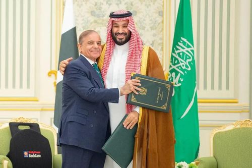 Pakistan công khai đặt Ả Rập Xê Út dưới 'ô hạt nhân'