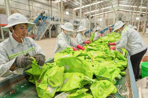 'Đòn bẩy' định hình xu hướng sản xuất xanh, bền vững