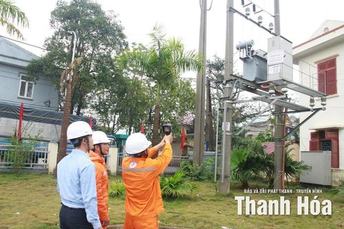 Đảm bảo cung ứng điện cho các xã biên giới trong mùa mưa lũ