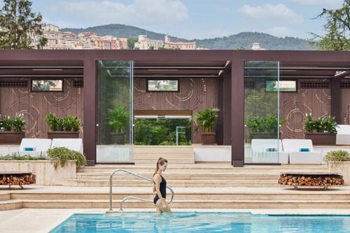 Thuốc giảm cân vào thực đơn chăm sóc sức khỏe tại các resort xa xỉ