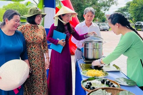 Ngọt thơm hương vị bánh dân gian