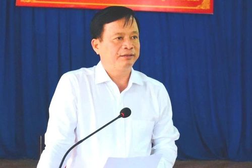 Phó Chủ tịch Thường trực UBND tỉnh Nguyễn Tuấn Thanh làm việc tại xã Ia Hrú