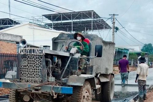 Hiệu quả từ phân cấp trong đầu tư giao thông nông thôn đơn giản