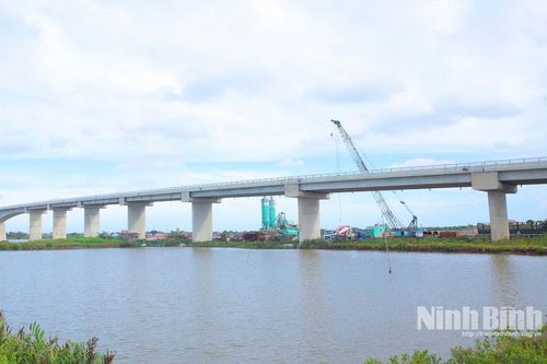 Đường bộ ven biển (giai đoạn I): Khơi thông hành lang kinh tế biển Ninh Bình
