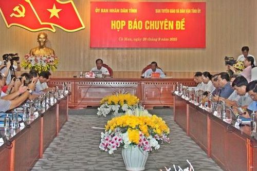 Cà Mau họp báo thông tin vụ việc cưỡng chế thu hồi đất ở Sông Đốc