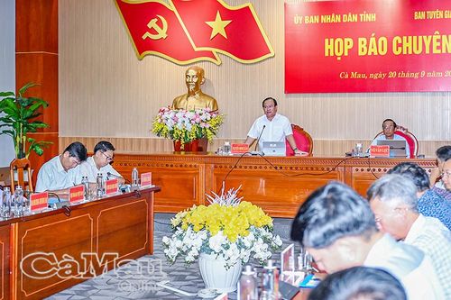 Kiên quyết thu hồi đất công sử dụng sai mục đích tại xã Sông Đốc