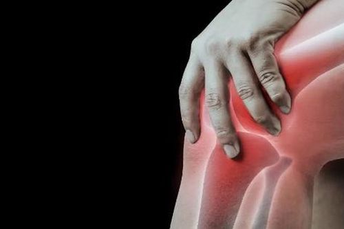 10 thói quen đơn giản mỗi ngày giúp xương chắc khỏe, phòng ngừa loãng xương