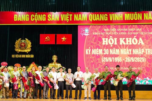 Nỗ lực hết mình, giữ vững bản lĩnh chiến sĩ Công an nhân dân
