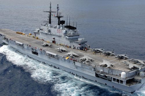Indonesia chi 450 triệu USD mua tàu sân bay cũ của Ý, hướng tới hải quân hàng không