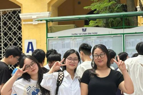 Nên bỏ xét tuyển bằng học bạ?