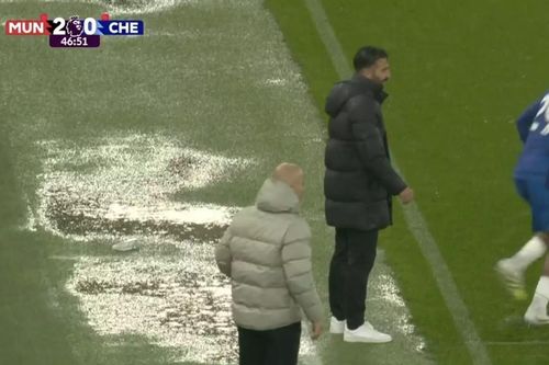 Amorim phá luật Premier League
