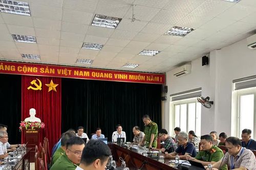 Phường Long Biên: tăng cường kiểm tra, xử lý kho xưởng vi phạm trên đất công, đất nông nghiệp