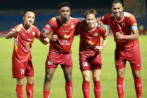 Cuộc 'đối đầu' giữa những người anh em