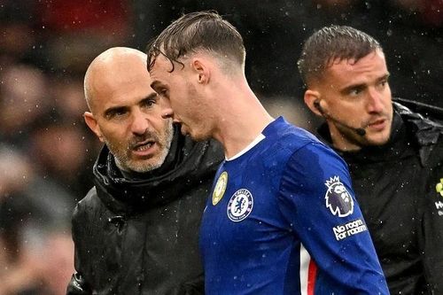 Chelsea lập kỷ lục thú vị trong ngày thua MU