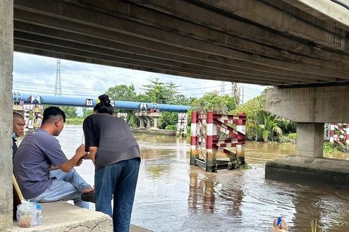 Tìm thấy thi thể nam sinh trên sông sau gần 2 ngày mất tích