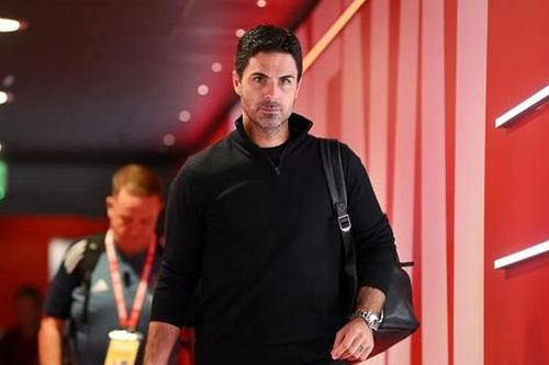 Bất ngờ: Ngôi sao Arsenal xuất hiện cùng đội hình trước trận đấu với Man City