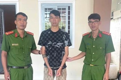 Bắt nam thanh niên đâm tài xế xe ôm, cướp tài sản