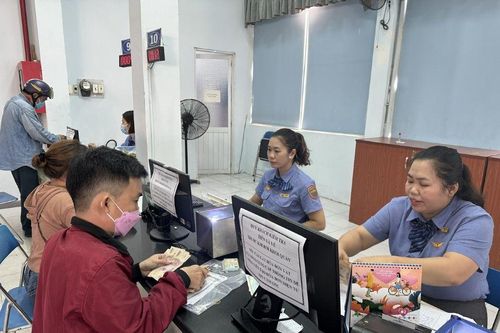 Vé tàu Tết 2026 đạt doanh thu 44 tỷ đồng ngay ngày đầu mở bán