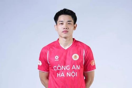 Nguyễn Đình Bắc bày tỏ khát khao xuất ngoại, lấy Minamino làm tấm gương