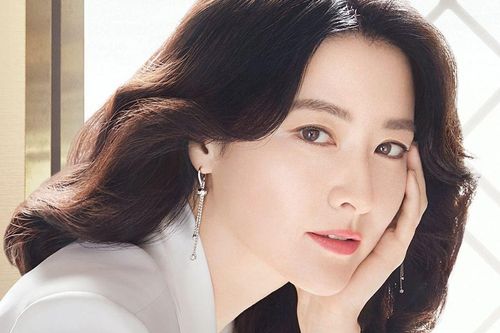 Nhan sắc quyến rũ của dàn mỹ nhân U60 Hàn Quốc