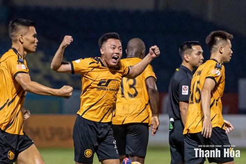 HLV Choi Won Kwon: 'Một điểm lúc này vô cùng quan trọng với Đông Á Thanh Hóa'