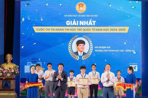 Học sinh Trường THPT Phan Huy Chú - Đống Đa đạt thành tích cao tại cuộc thi Tài năng tin học trẻ quốc tế năm 2024 - 2025
