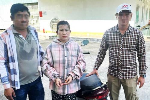 Bắt và vận động đầu thú nhiều đối tượng truy nã