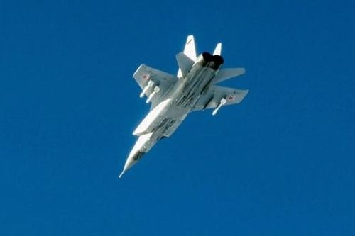 Baltic dậy sóng vì cáo buộc vi phạm không phận Estonia
