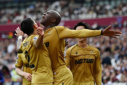 Đội Premier League duy nhất bất bại từ đầu mùa