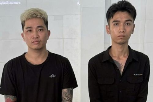 Bắt tạm giam 2 TikToker 'Thuận khùng báo đời' và 'Minh báo đời yêu em'