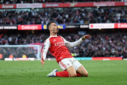 Tin thể thao (22-9): Arsenal thoát thua kịch tính, Barcelona đè bẹp Getafe